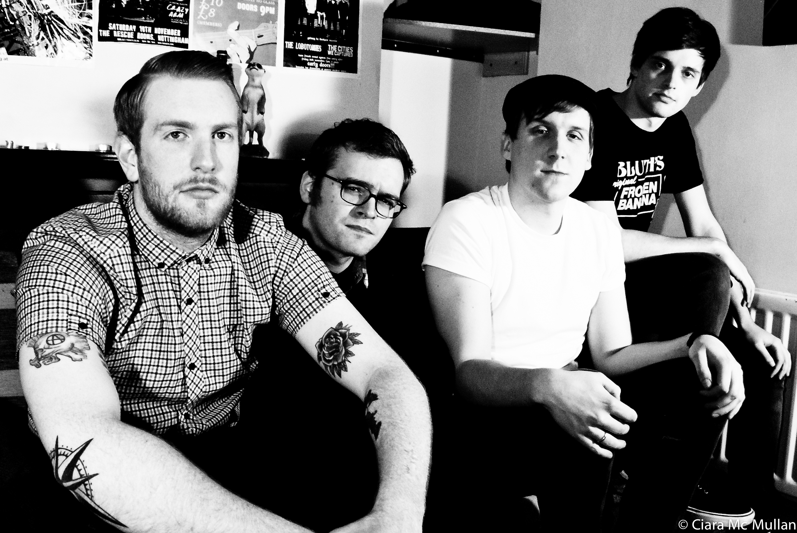 Empty Lungs – Identity Lost