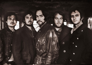 Snowmine – Saucer Eyes