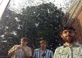 Woods – Size Meets the Sound