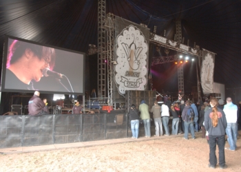 Daveit Ferris → Cut to the Chase (Demo)