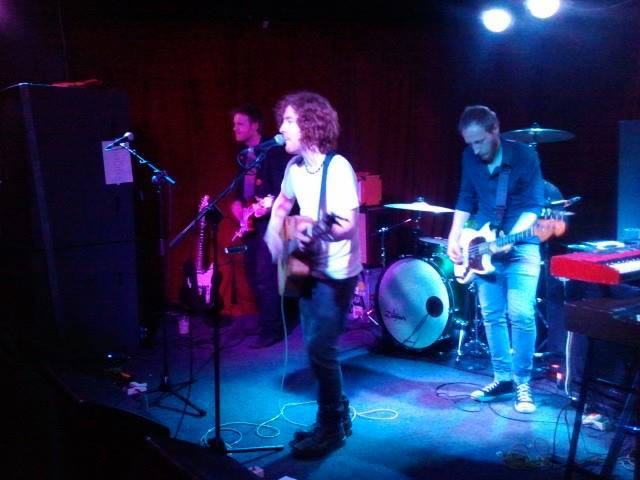 Interview  ⁞ VerseChorusVerse