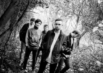 The Late Twos – Get Down Before I Pull You Down