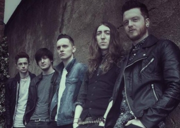 INTRODUCING #54 – Lipstik Lizards