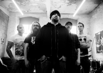 Watch: 7.5 Tonnes of Beard – The Fear