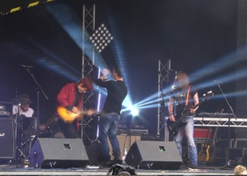 Midnight Transmission – Face The Sun