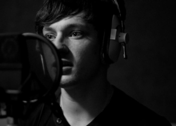 Ryan McMullan – ‘Holding Me Down’