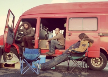 Watch: Window Seats – Stickle Bricks