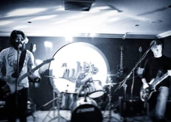 Stream: Think Laura Like Me – Walk Of Shame