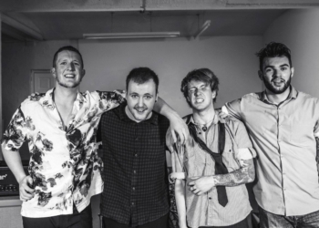 Watch: Car Chase City – Zero Gravity