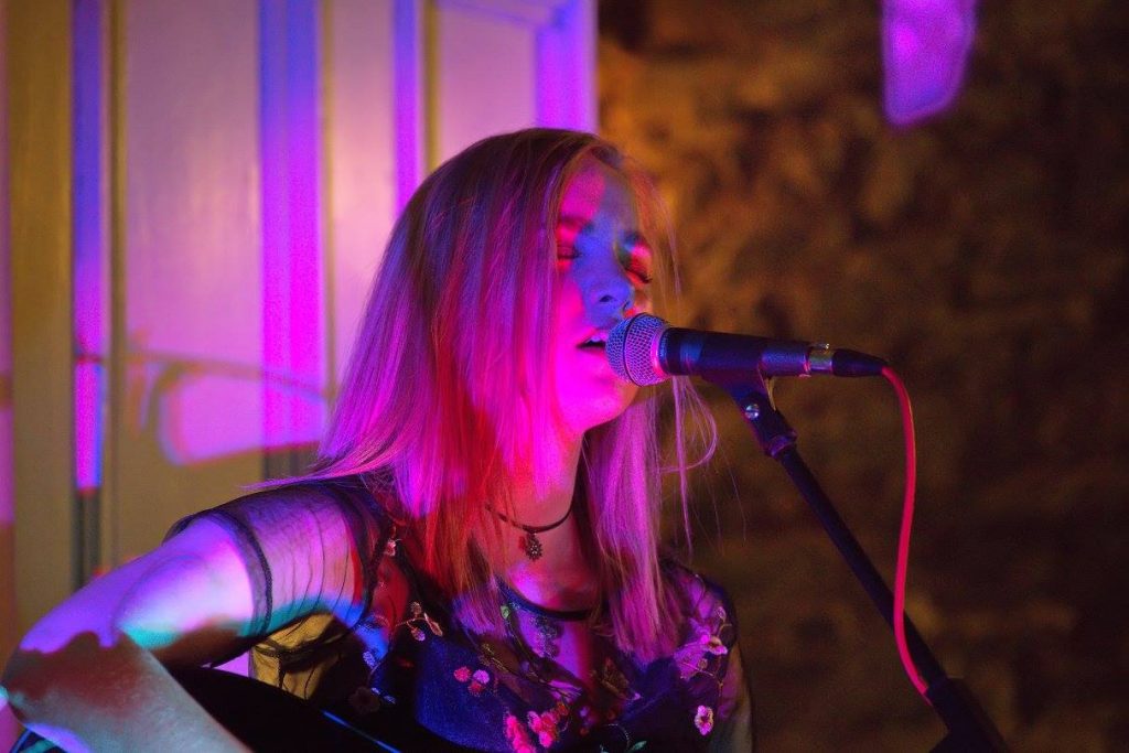 lucy bell photo Chordblossom