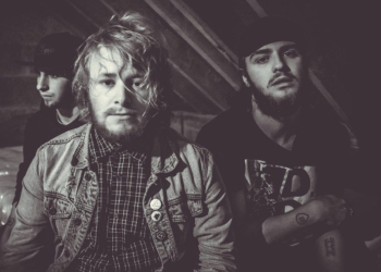 lost avenue band photo by Gareth Lamrock