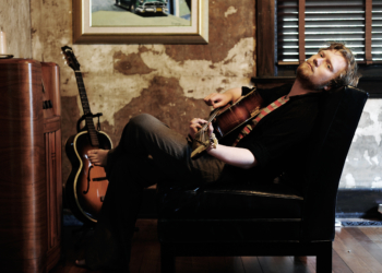 Gareth Dunlop in Cuba Room, Franklin TN - photo credit Anthony Scarlati