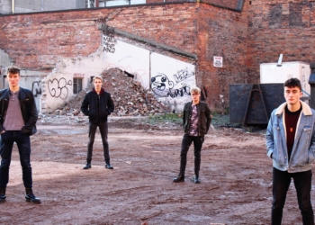 red house band photo