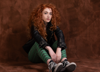 Janet Devlin