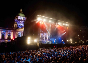 Snow Patrol performing at Belfast City Hall as part of MTV EMA Week, Belfast - Photography by Bradley Quinn.