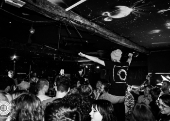 Axis Of Crowd Shot at Coaster - Photography by Ebony Alexander