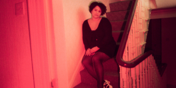 Watch: Heart Shaped – Felt
