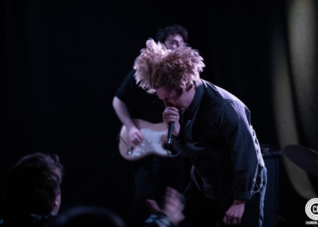 Chalk - Photography by Ciaran Mooney