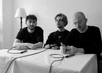 Chalk - Photography by Aaron Cunningham