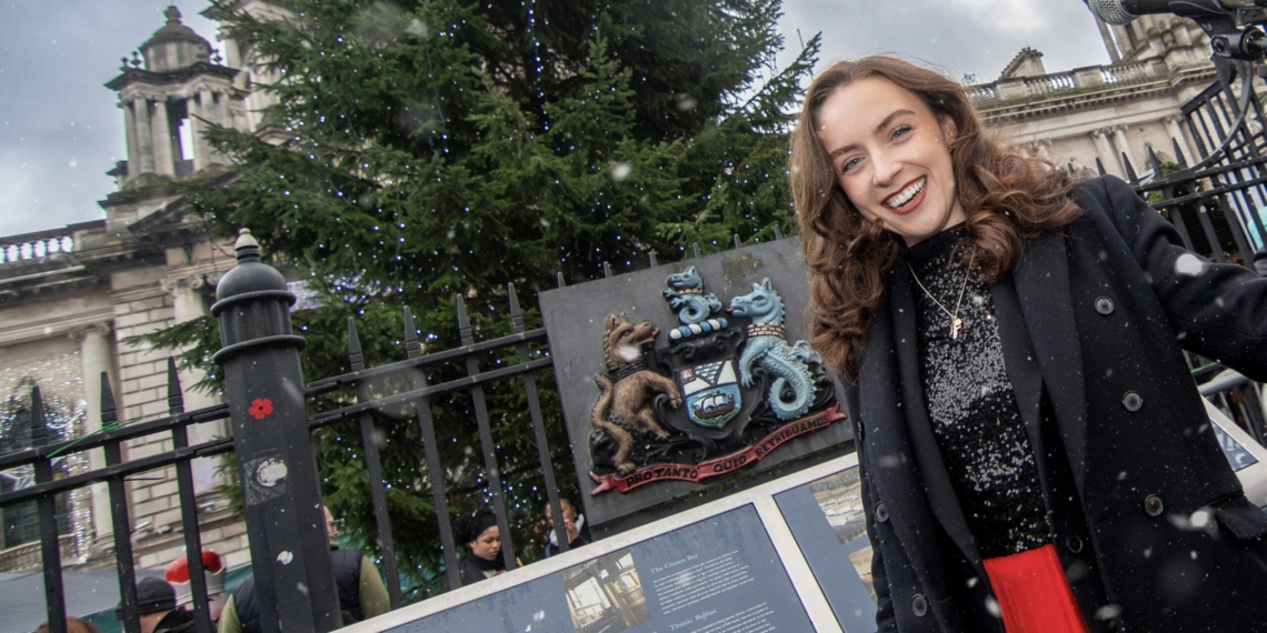 Soprano Petra Wells 2 - Under a Christmas Sky